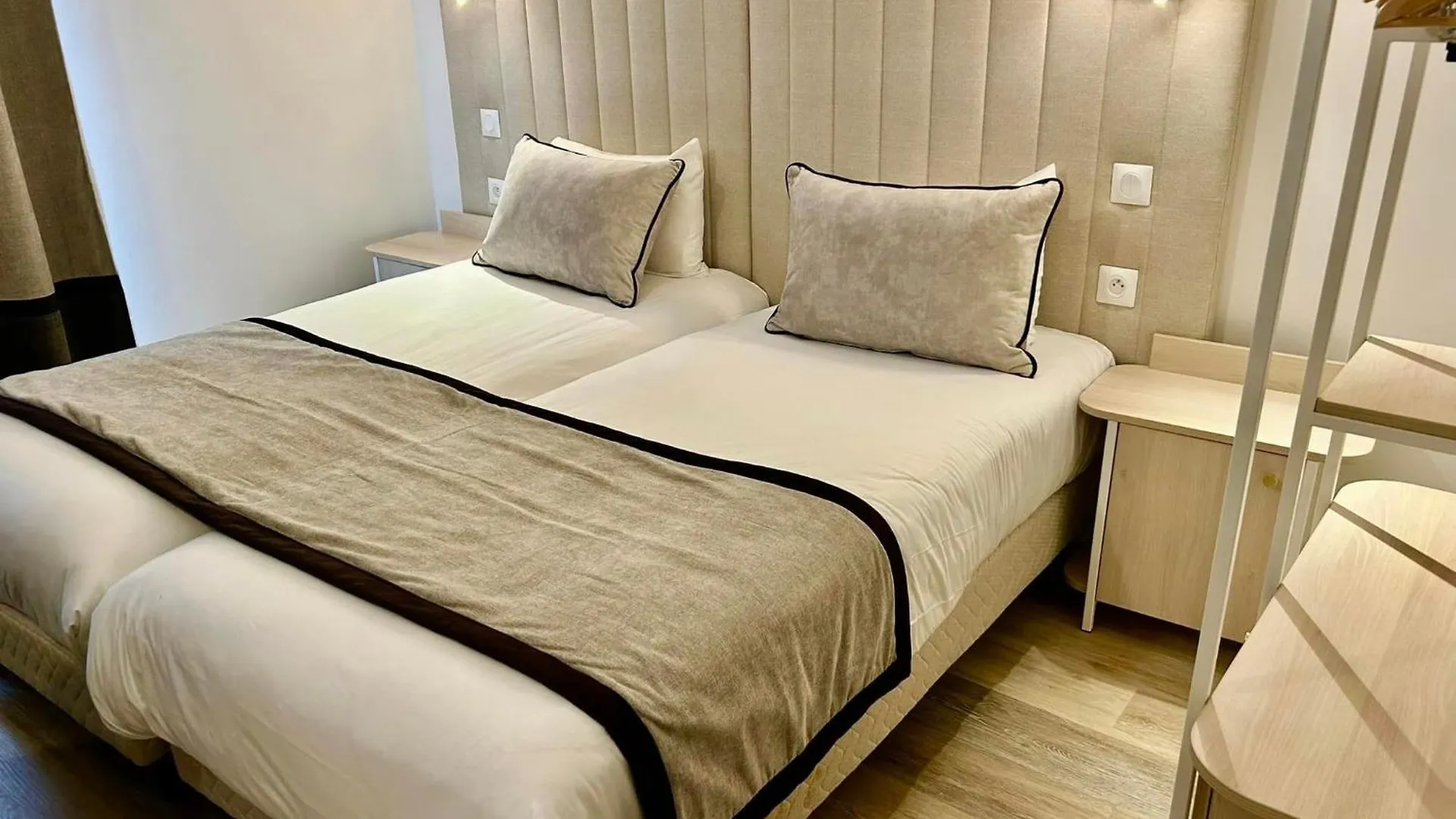 Otel Derby Eiffel 3*